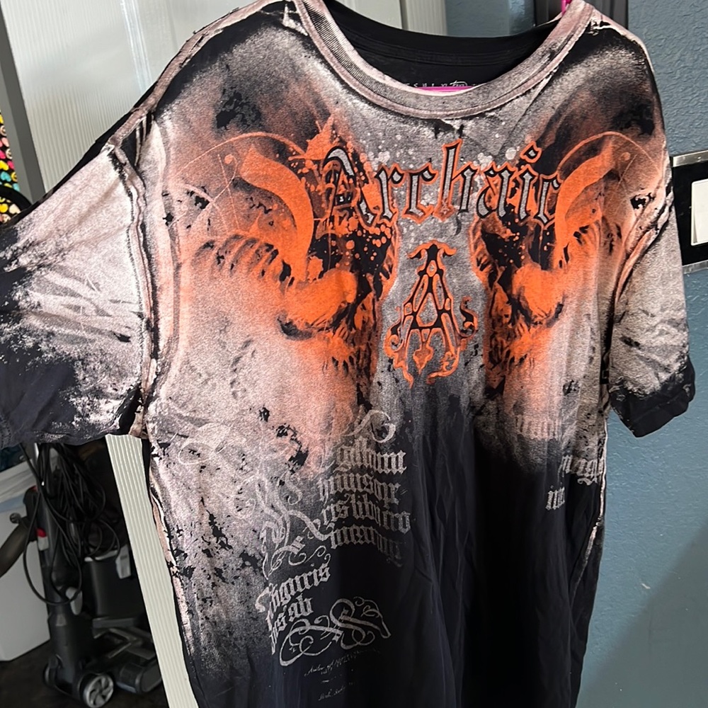 Mens t shirt